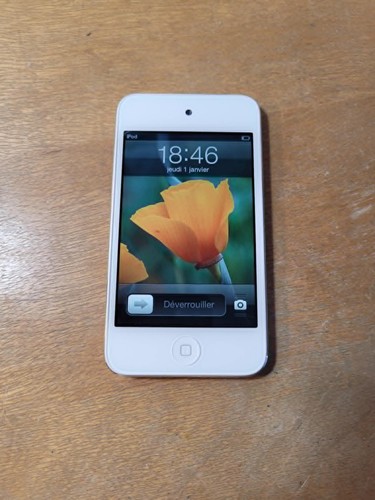 White apple ipod touch - white, 4th